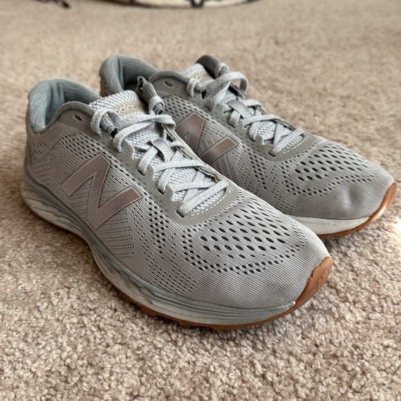 New Balance Fresh Foam Women’s Shoes - Picture 3 of 12